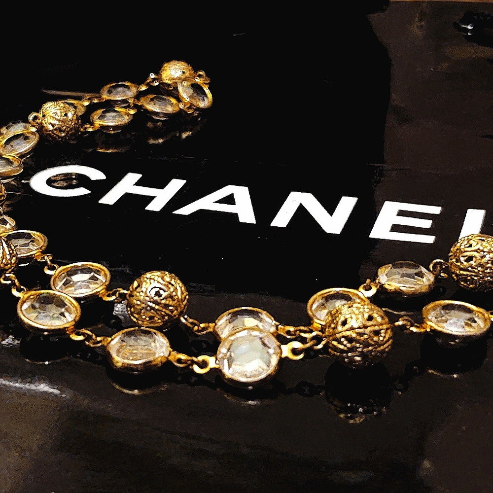 Chanel Vintage Luxury Designer Gold & Crystal Station Sautoir Necklace - Picture 5 of 10